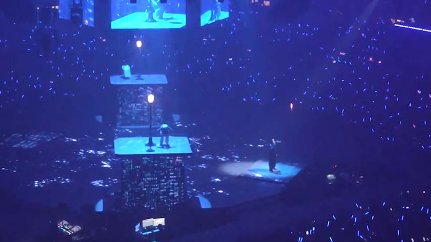 Чехол со светодиодным экраном Jacky Cheung Concert